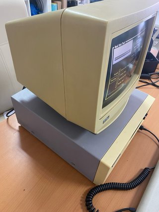 Ordenador Vintage Bondwell Beige