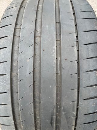Michelin Pilot Sport 4s 275/30/21 x4