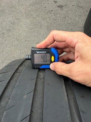 Michelin Pilot Sport 4s 275/30/21 x4