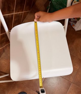 2 Banquetas altas plegables blancas
