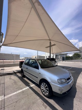 SEAT Arosa 2002