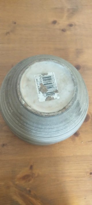 Macetero de cerámica beige y gris