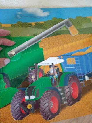 Libro infantil tridimensional y con movimientos
