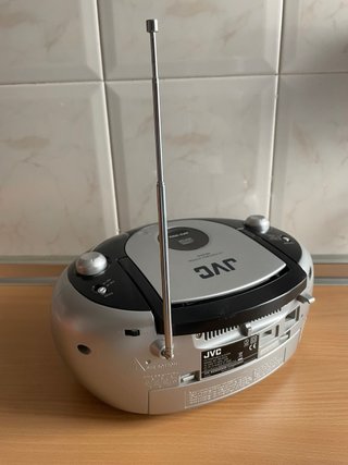 Radio CD JVC Negro/Plata