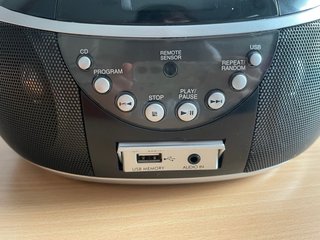 Radio CD JVC Negro/Plata