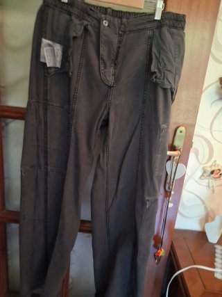 Pantaloni cargo grigi donna