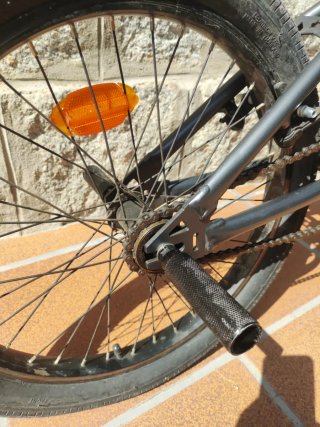 Bici BMX Gris