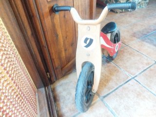 Bicicleta infantil madera
