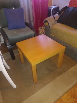 Mesa de centro de madera Ikea
