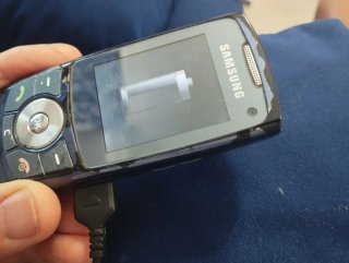 Móvil Samsung SGH-L760 Deslizante