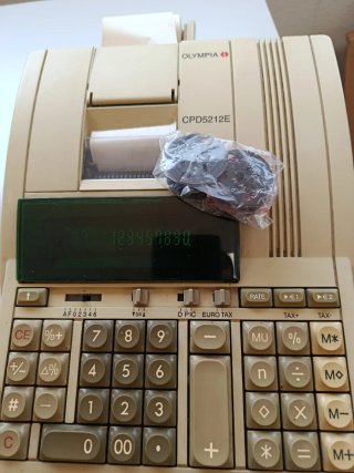 Calculadoraantigua Olympia CPD5212E  Funciona