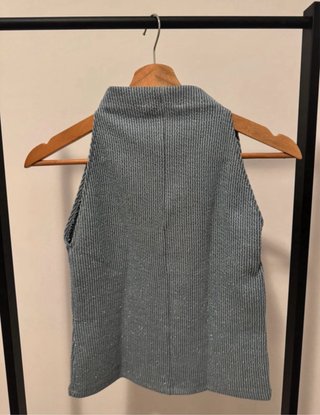 Top de punto azul claro Zara – Talla S - Nuevo