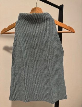 Top de punto azul claro Zara – Talla S - Nuevo