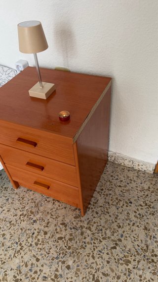 Mesita de Noche Madera
