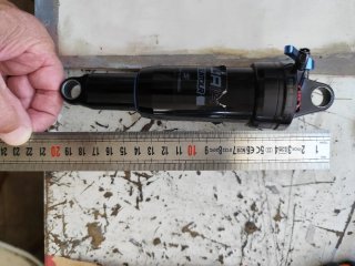 Amortiguador Suntour Air MTB para bici eléctrica