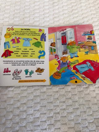 Un Dia Mira y Encuentra 100 Palabras en Ingles