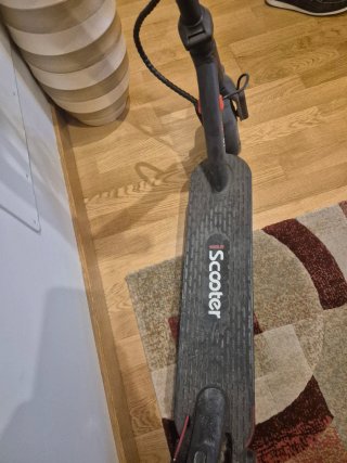 Patinete I Scooter. Casi no se ha utilizado.
