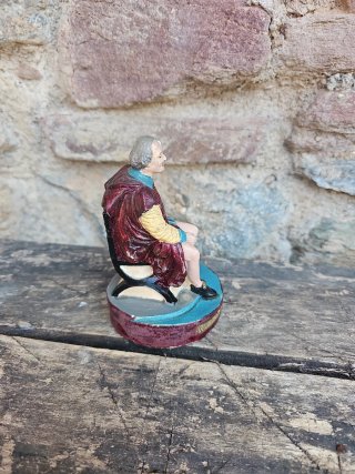 Figura decorativa antigua
