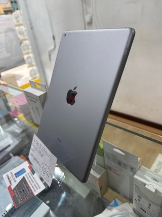 iPad 5 128gb WiFi