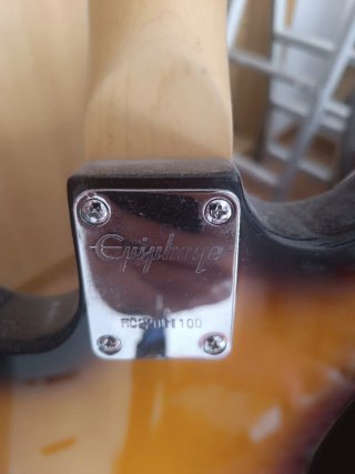 Guitarra Eléctrica Epiphone Gibson