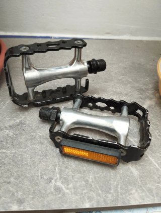 Accesorio MTB varios.
