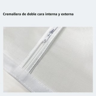 Mosquitera con gatera para puerta