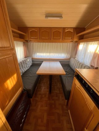Caravana Knaus Azur 395 (<750kg)