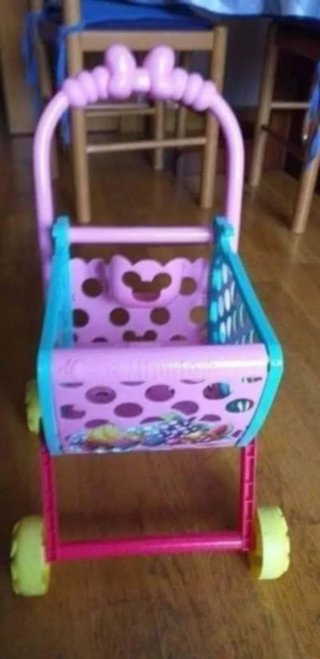 Carrito de compras infantil rojo y rosa