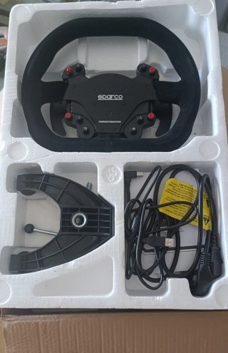 Volante Thrustmaster TS-XW RACER Sparco P310