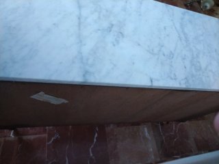 Cómoda de madera y mármol con 6 cajones
