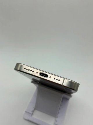 iPhone 15 Pro 256GB Titanio Plateado
