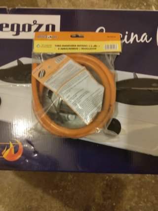 Hornillo a gas Orbegozo FD2600 + kit de butano