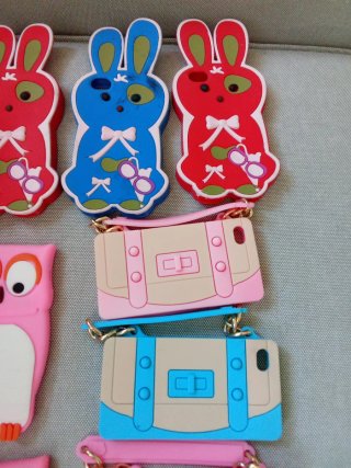 14 Cover per cellulare bambini