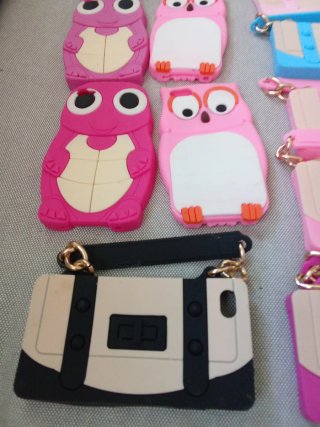 14 Cover per cellulare bambini