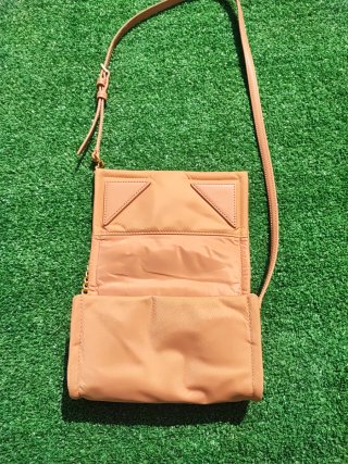 Bolso Bimba y Lola piel rosa y cadena dorada