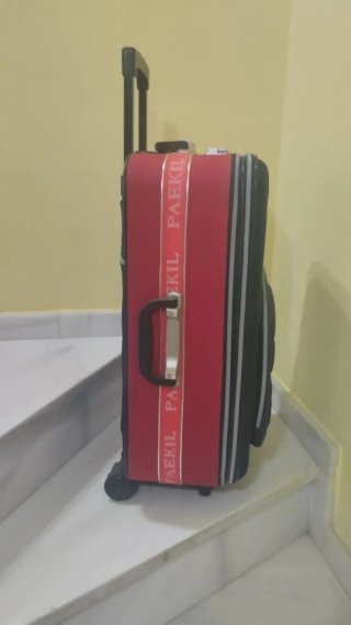 Maleta de viaje  con ruedas