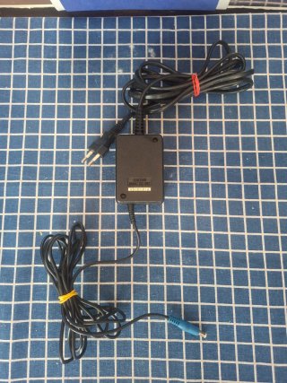 NES ORIGINAL CARGADOR ENCHUFE OFICIAL