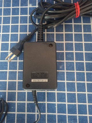 NES ORIGINAL CARGADOR ENCHUFE OFICIAL