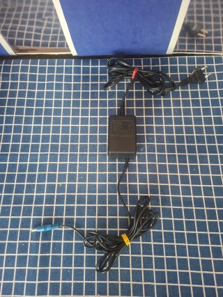 NES ORIGINAL CARGADOR ENCHUFE OFICIAL