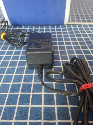 NES ORIGINAL CARGADOR ENCHUFE OFICIAL