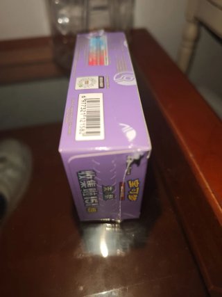 Caja de cartas Pokémon nueva