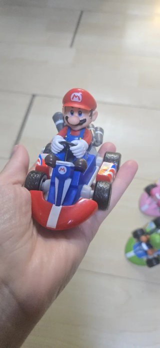 Lotto 6 Macchinine Super Mario Kart