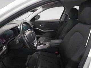 BMW Serie 3 318d Touring 110 kW (150 CV)