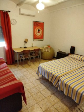 Se alquilan 2 habitaciones, Andújar