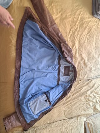 Chaqueta de cuero marrón/morado