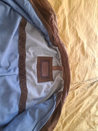 Chaqueta de cuero marrón/morado