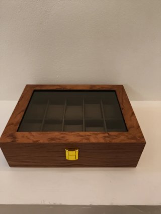 Scatola porta orologi in legno con vetro