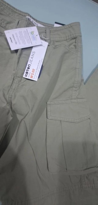 Pantalones cargo KOTON JEANS beige talla M