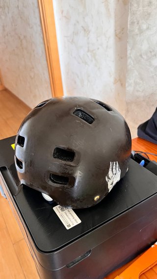 Casco Oxelo Marrón con Diseño