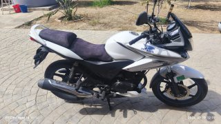 Honda CBF 125 Blanca